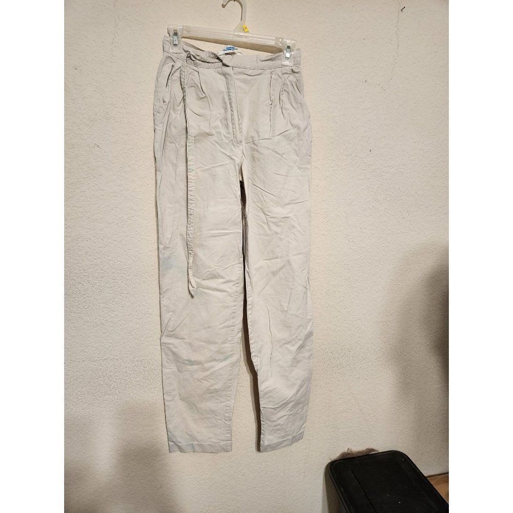 Unknown size khaki pants priced 2 sell
